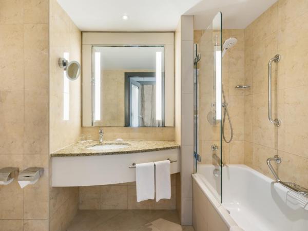 Radisson Blu Hotel Krakow : photo 5 de la chambre chambre premium 