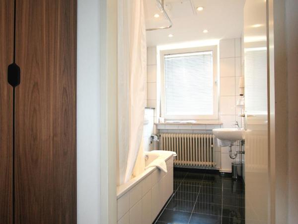 Chelsea Hotel : photo 2 de la chambre chambre double ou lits jumeaux