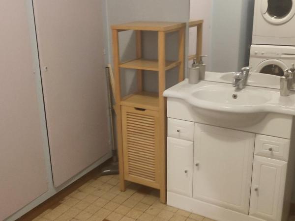 Les Terrasses d'Angoulême : photo 1 de la chambre appartement avec terrasse