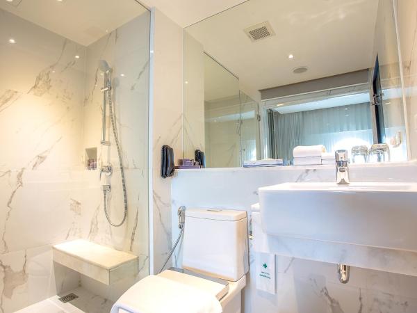 Grace Hotel : photo 5 de la chambre chambre double ou lits jumeaux supérieure