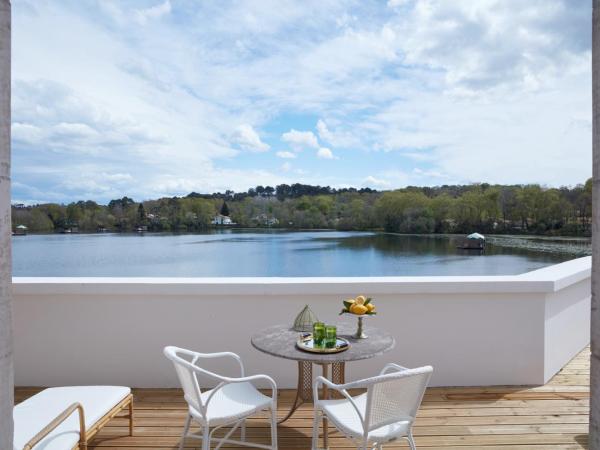 Brindos, Lac & Château - Relais & Châteaux - Anglet Biarritz : photo 5 de la chambre suite présidentielle