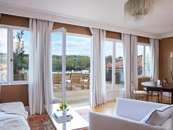 Brindos, Lac & Château - Relais & Châteaux - Anglet Biarritz : photo 3 de la chambre suite présidentielle