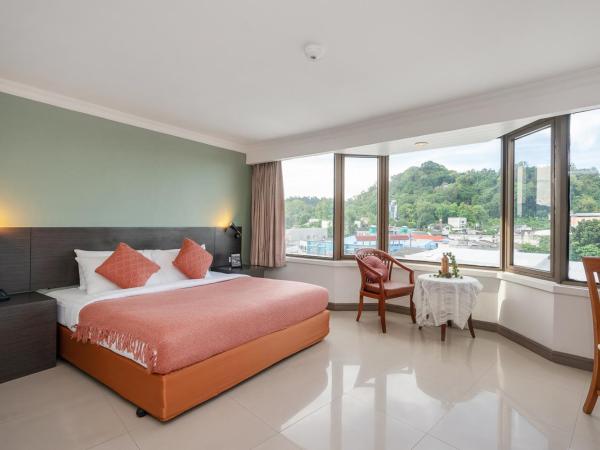 I Pavilion Hotel Phuket - SHA Extra Plus : photo 1 de la chambre chambre double ou lits jumeaux supérieure