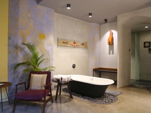 The Postcard Mandalay Hall, Kochi : photo 3 de la chambre gallery 3