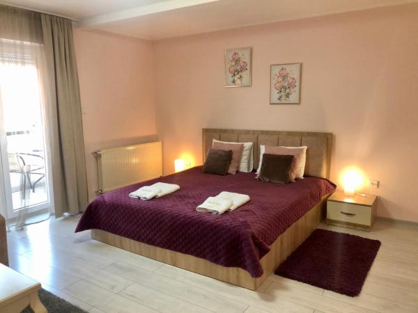 Alenso Guesthouse : photo 5 de la chambre chambre triple deluxe