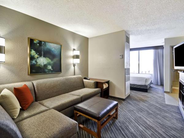 Hyatt Place Las Vegas : photo 7 de la chambre chambre lit king-size avec canapé-lit - Étage supérieur