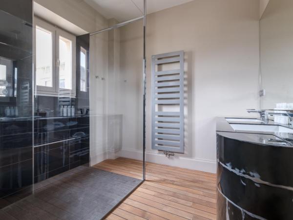 Les Argentiers - Accès digitalisé : photo 5 de la chambre suite junior