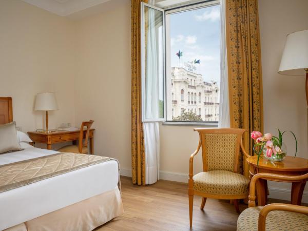 Residenza Parco Fellini : photo 1 de la chambre chambre double ou lits jumeaux supérieure