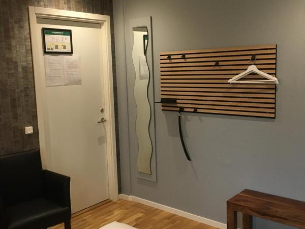 Hostel Snoozemore : photo 4 de la chambre chambre familiale premium (2 adultes + 2 enfants)