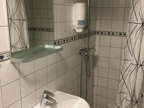 Hostel Snoozemore : photo 5 de la chambre chambre familiale premium (2 adultes + 2 enfants)