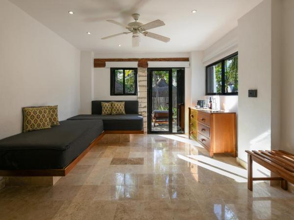 Casa del Jaguar Beach Hotel : photo 6 de la chambre suite 2 chambres