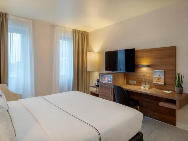 Meliá Düsseldorf : photo 6 de la chambre chambre the level avec accès au salon exécutif