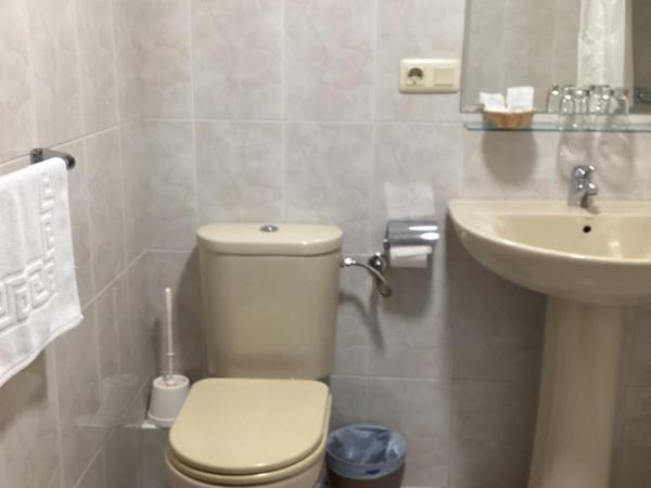 Saudade Hostal Cafetería : photo 4 de la chambre chambre double