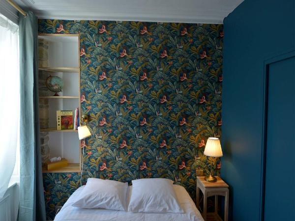 Hôtel Le Tiburon : photo 3 de la chambre chambre double