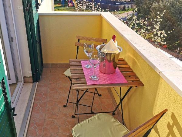 Apartments CVITA HOLIDAY - Villa NATALI : photo 6 de la chambre studio supérieur