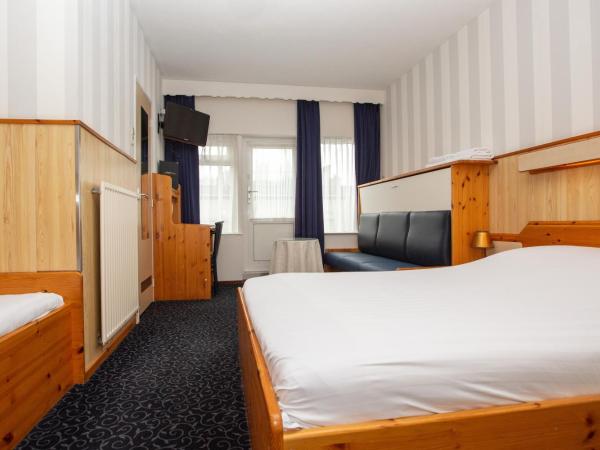 Hotel Breitner : photo 3 de la chambre chambre triple standard
