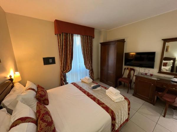 Hotel Villa Savoia : photo 7 de la chambre chambre double
