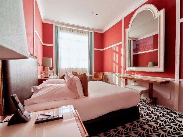 Maison Albar - Le Monumental Palace : photo 1 de la chambre chambre deluxe double ou lits jumeaux