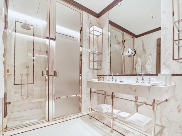 Maison Albar - Le Monumental Palace : photo 2 de la chambre chambre deluxe double ou lits jumeaux