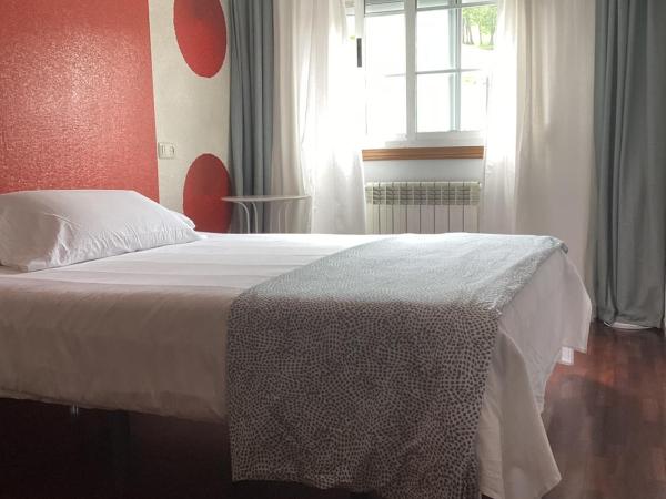 Saudade Hostal Cafetería : photo 5 de la chambre chambre double