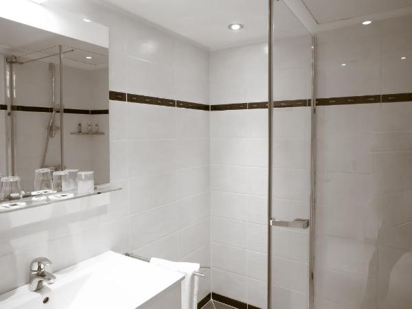 Royal Antibes - Luxury Hotel, Résidence, Beach & Spa : photo 5 de la chambre appartement deluxe avec terrasse - vue sur rue