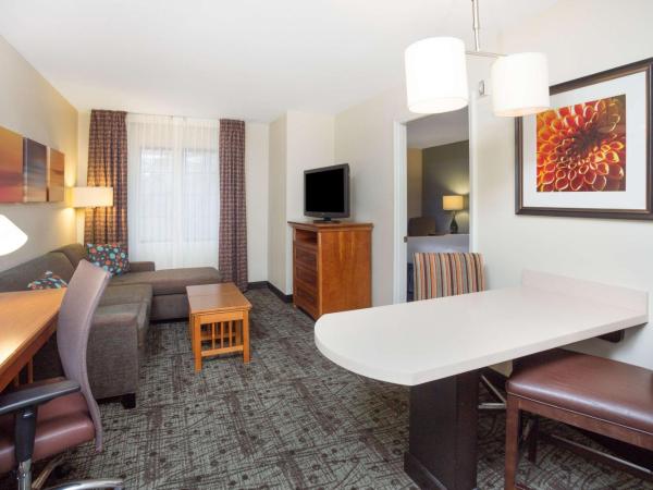 Sonesta ES Suites Atlanta Perimeter Center : photo 7 de la chambre suite 1 chambre lit king-size