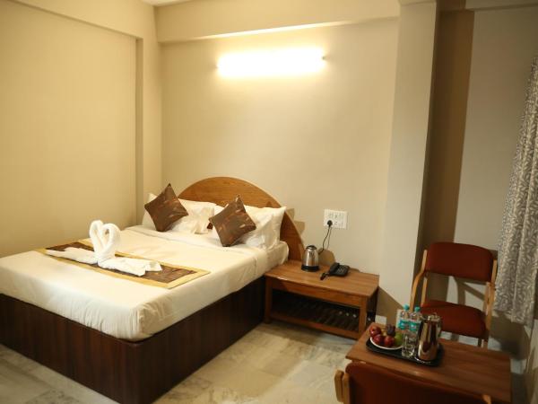 Soundarya Hotel : photo 4 de la chambre chambre double ou lits jumeaux standard