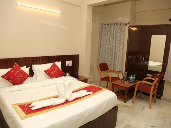 Soundarya Hotel : photo 10 de la chambre chambre double ou lits jumeaux standard