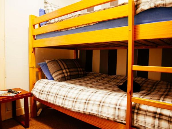Belford Hostel : photo 2 de la chambre lit dans dortoir mixte de 6 lits
