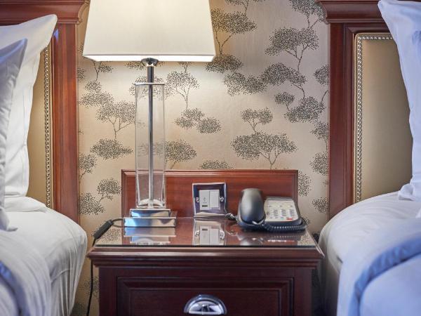 Dalmahoy Hotel & Country Club : photo 2 de la chambre chambre lits jumeaux classique