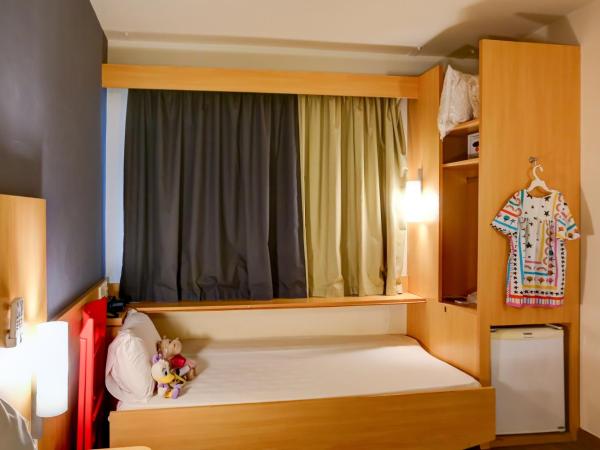 ibis Rio de Janeiro Santos Dumont : photo 6 de la chambre chambre double standard avec 1 lit d'appoint enfant