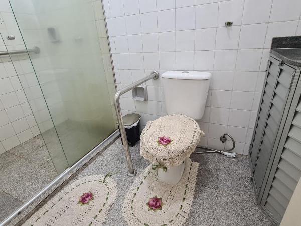 Aldeia Hostel : photo 5 de la chambre chambre double avec salle de bains privative