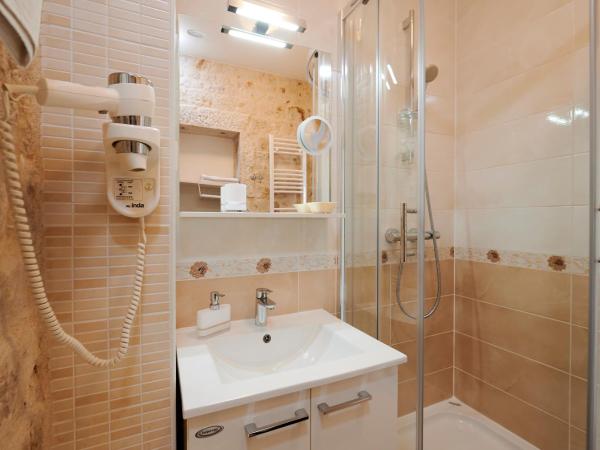 Palace Central Square : photo 10 de la chambre chambre lit king-size supérieure