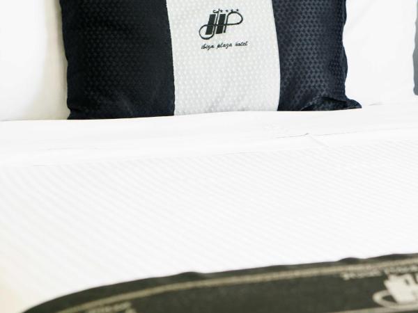 Hotel Ibiza Plaza : photo 3 de la chambre chambre lit king-size standard