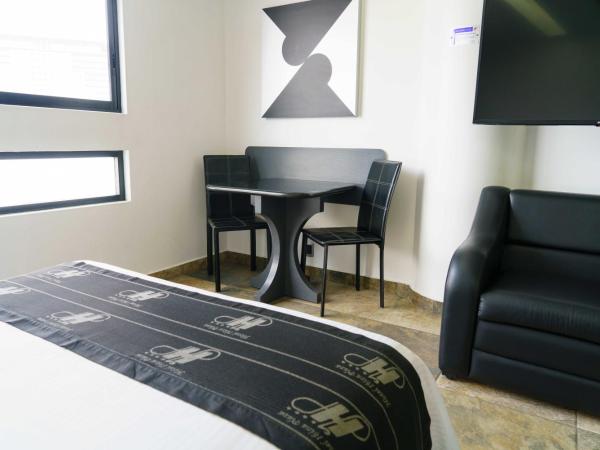 Hotel Ibiza Plaza : photo 10 de la chambre chambre lit king-size standard