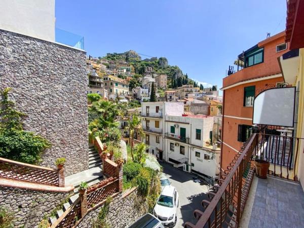 La Casa del Poeta : photo 4 de la chambre chambre familiale