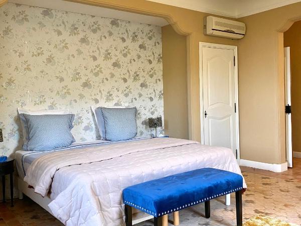 Domaine du Paradis des Oiseaux : photo 3 de la chambre suite junior - vue sur jardin