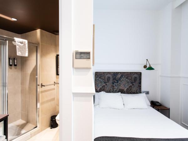 Hotel Trueba : photo 3 de la chambre chambre double Économique avec balcon