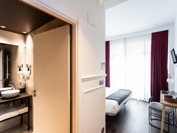 Hotel Trueba : photo 10 de la chambre chambre double deluxe avec balcon