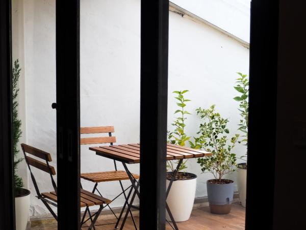 BAAN 125 STAY Phuket : photo 5 de la chambre studio avec balcon