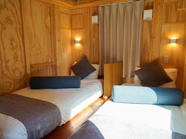 JR Mobile Inn Sapporo kotoni : photo 4 de la chambre family room with shower room 3