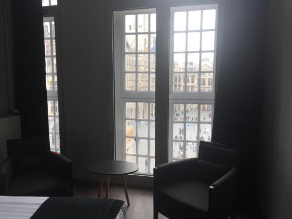 Rsidence-Hotel Le Quinze Grand Place Brussels : photo 1 de la chambre chambre double avec vue