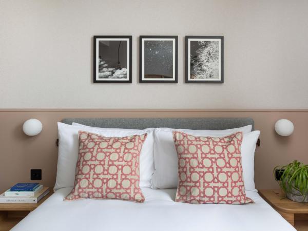 Inhabit Queen's Gardens, a Member of Design Hotels : photo 2 de la chambre chambre double supérieure