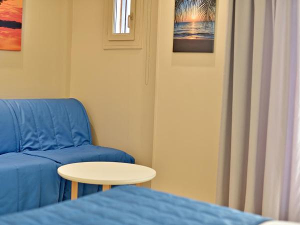 Hotel Tettola : photo 6 de la chambre chambre double avec vue sur la mer - rez-de-chaussée