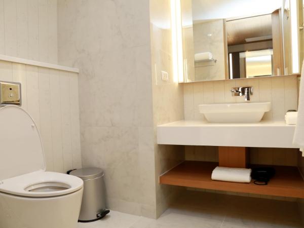 Asawin Grand Convention Hotel : photo 6 de la chambre chambre lits jumeaux