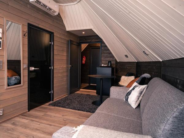 Apukka Resort : photo 4 de la chambre cabine aurora lit queen-size