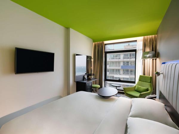 Park Inn by Radisson Izmir : photo 5 de la chambre chambre supérieure - vue sur ville