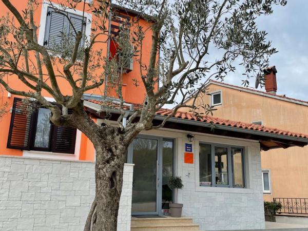 B&B Sea Joy Rovinj 1 : photo 2 de la chambre chambre lits jumeaux standard