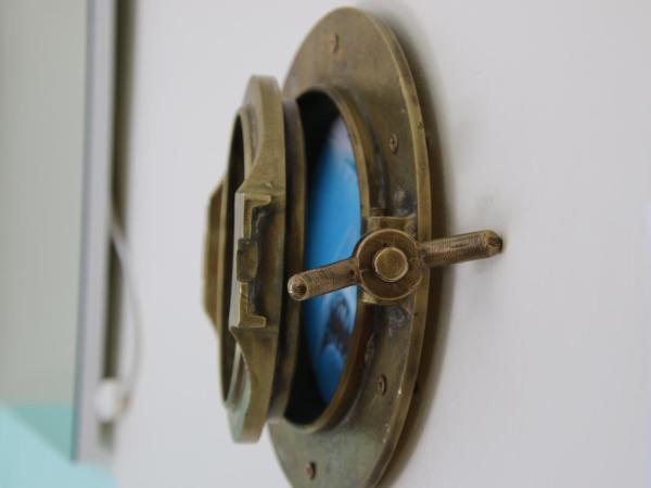 Bicycle Hotel Amsterdam : photo 5 de la chambre chambre double avec salle de bains commune