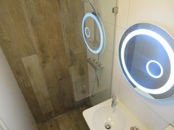 Bicycle Hotel Amsterdam : photo 1 de la chambre chambre triple